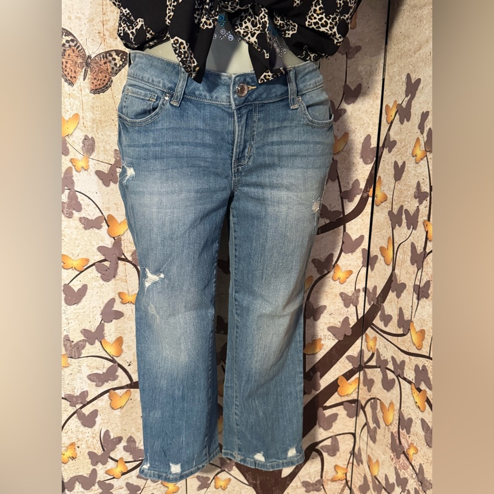 Maurices Cropped Boyfriend Jeans in Vintage Wash